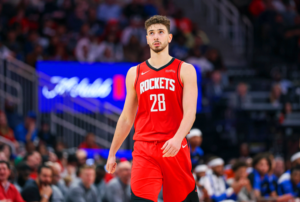 在欧锦赛正, 助攻, 绝对的攻防 在欧锦赛正, 助攻, 绝对的攻防