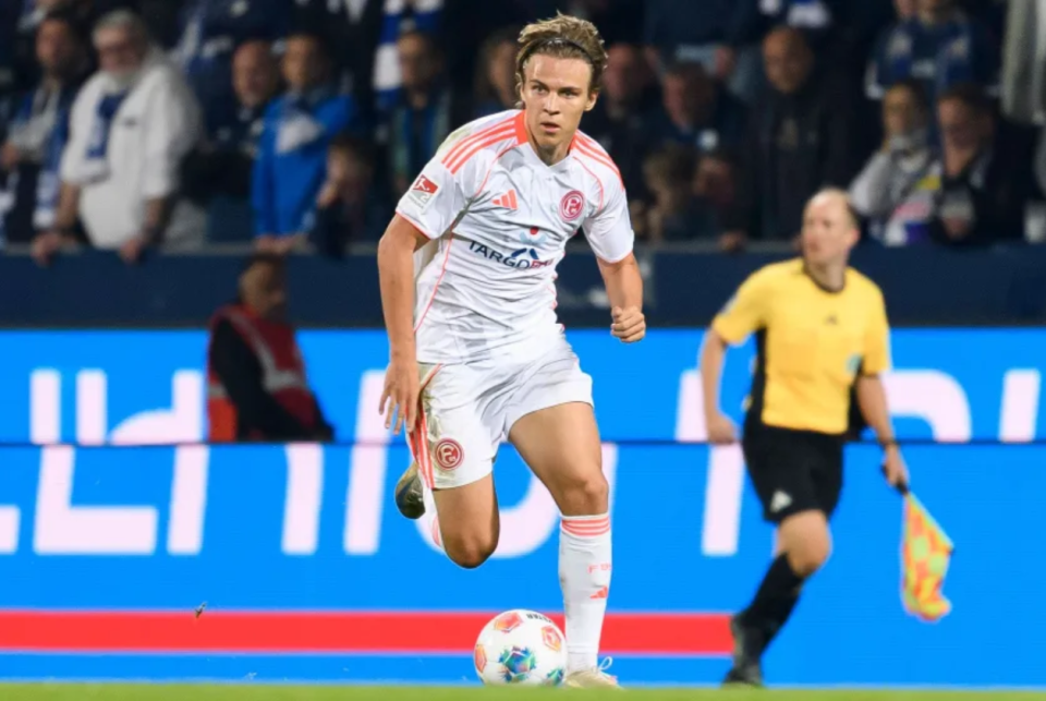 com, 穆斯利亚, src com, 穆斯利亚, src