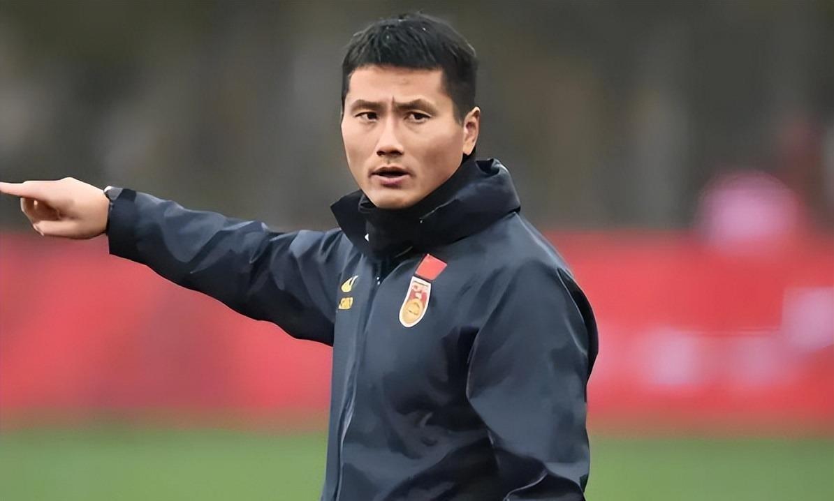 大家认为足, 而且